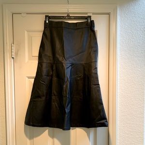 Tildon Black A-Line Faux Leather Skirt